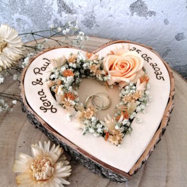 Hochzeit Ringkissen Herz Mille Fleurs peach mit Namen