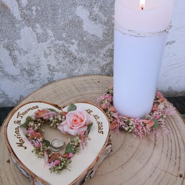 Hochzeit Set Ringhalter aus Holz und Kerzenkranz rosa